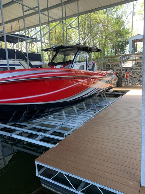 Econo Lift boat lift Missouri 2021