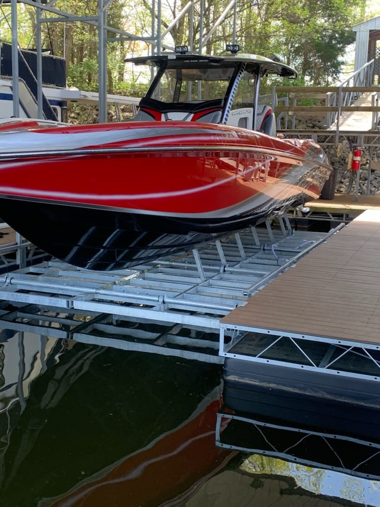 Econo Lift boat lift Missouri 2021