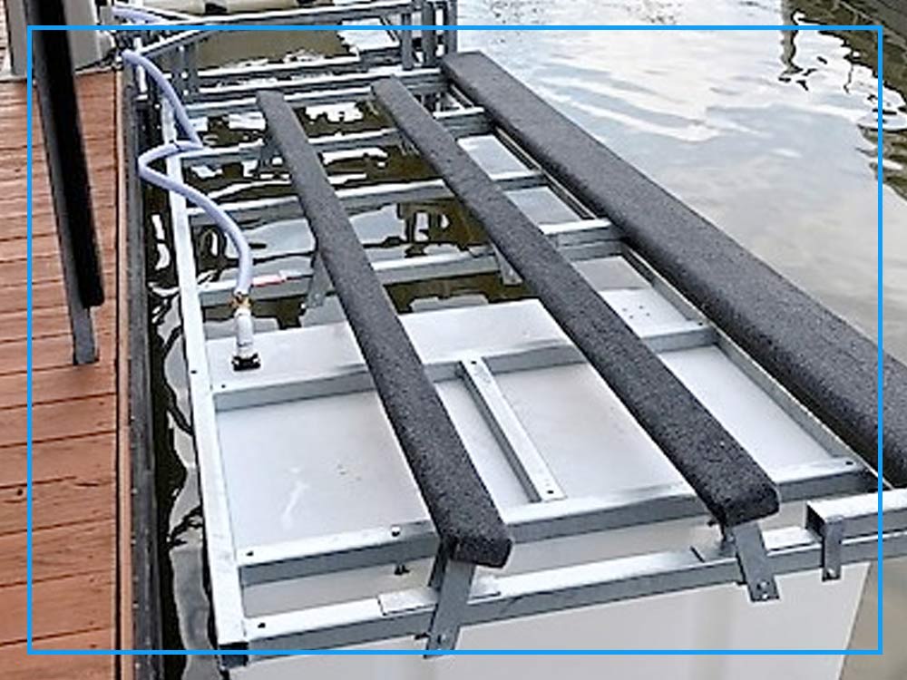 Econo Lift installation at Lake of the Ozarks