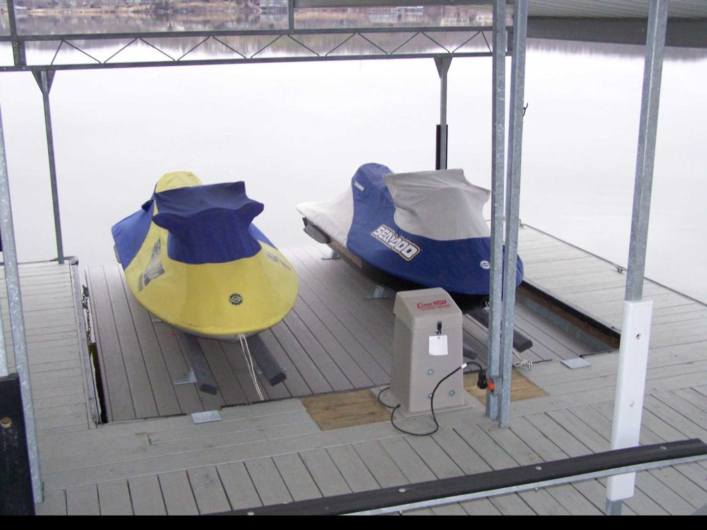 Econo Lift installation at Lake of the Ozarks