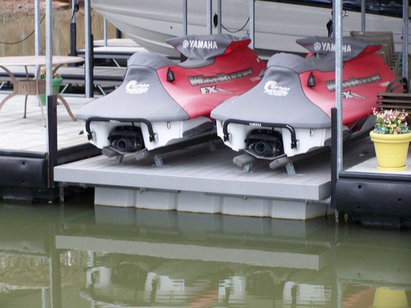 Econo Lift installation at Lake of the Ozarks