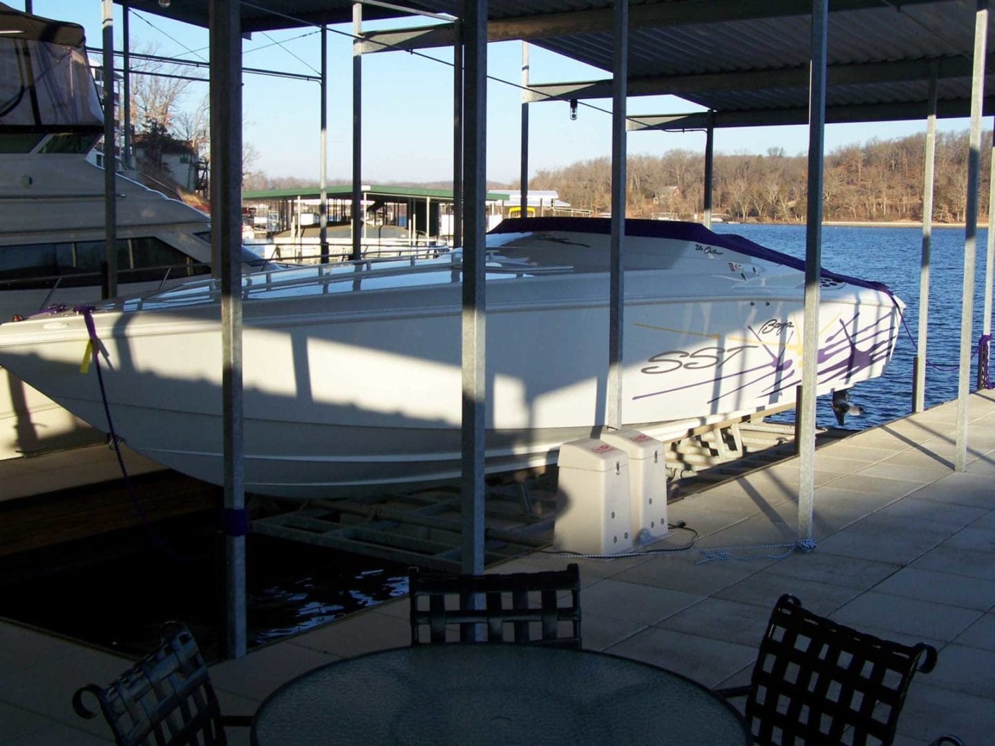 Econo Lift installation at Lake of the Ozarks