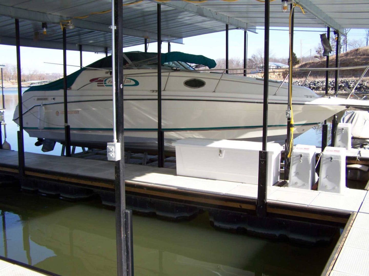 Econo Lift installation at Lake of the Ozarks