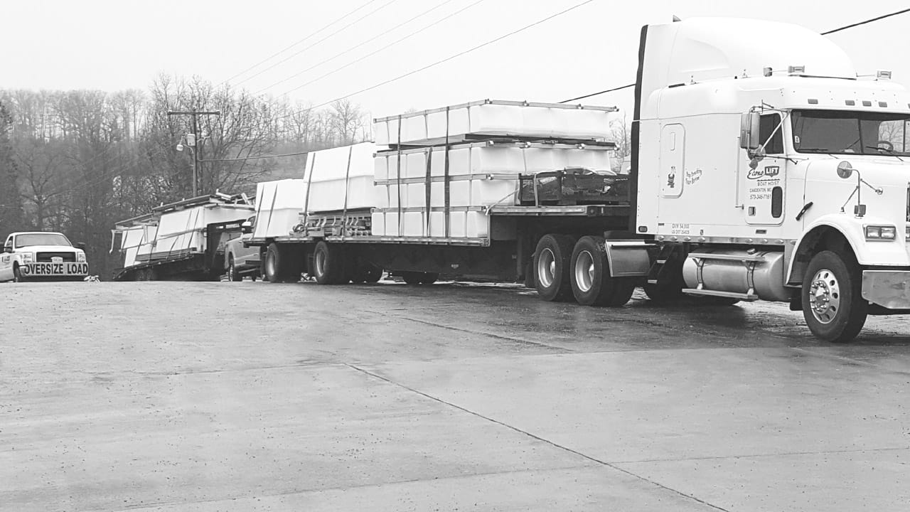 Econo Lift installation at Lake of the Ozarks