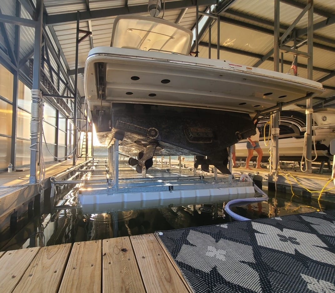 Econo Lift installation at Lake of the Ozarks