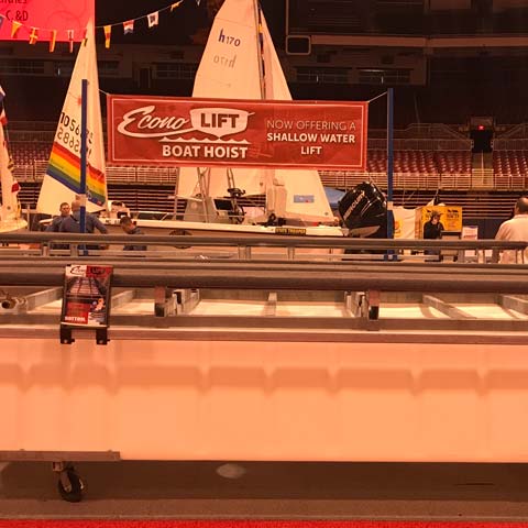 Econo Lift at St. Louis Boat Show 2018