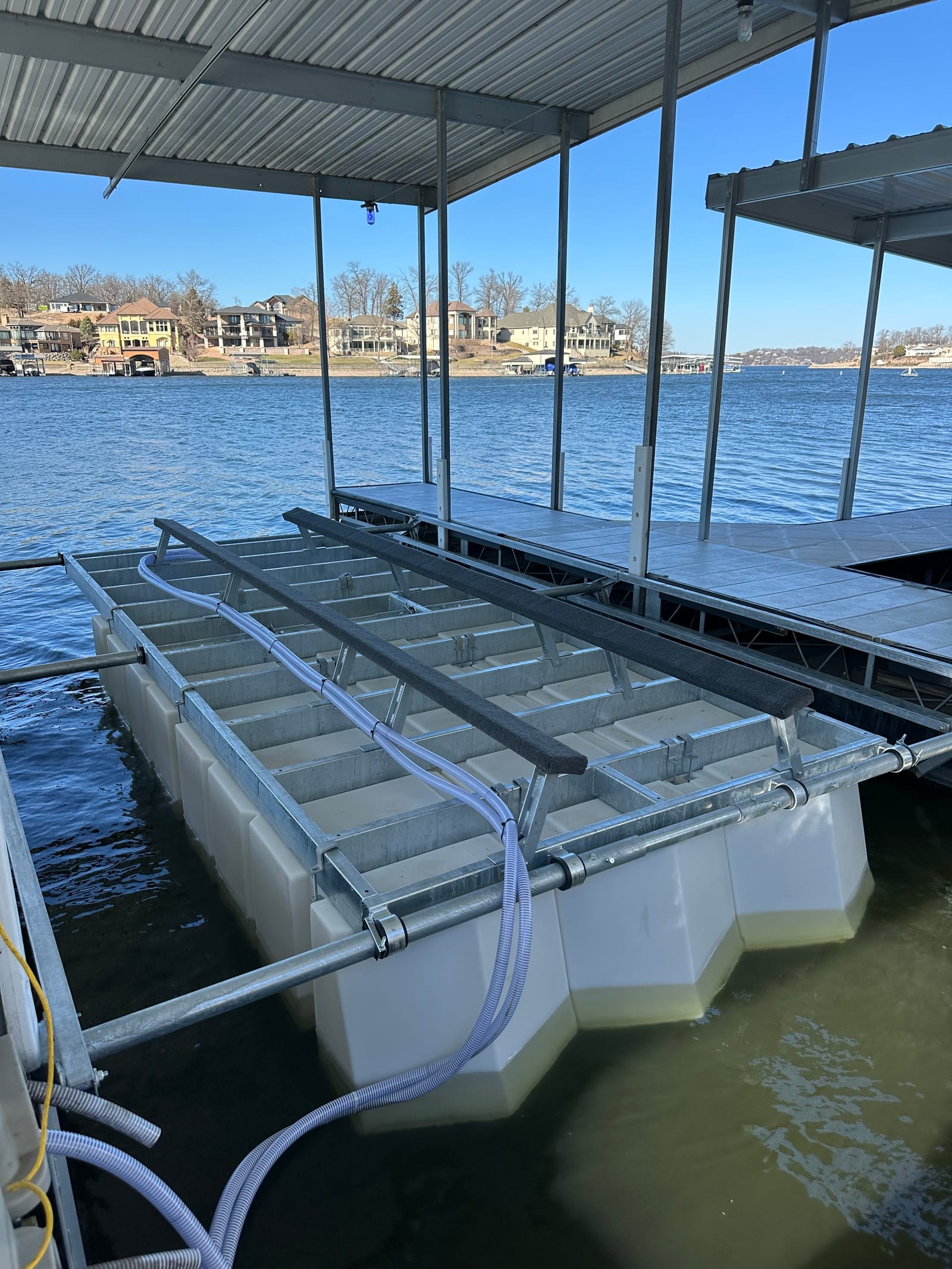 8,000 lbs. Rough Water