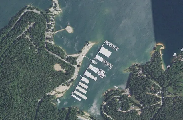 Overhead view of Rocky Branch Marina (USGS imagery)
