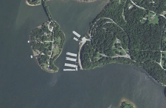 Overhead view of War Eagle Marina (USGS imagery)