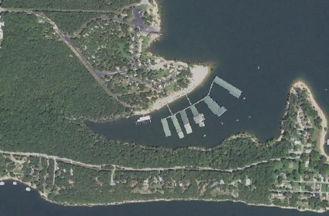 Overhead view of Campbell Point Marina (USGS imagery)