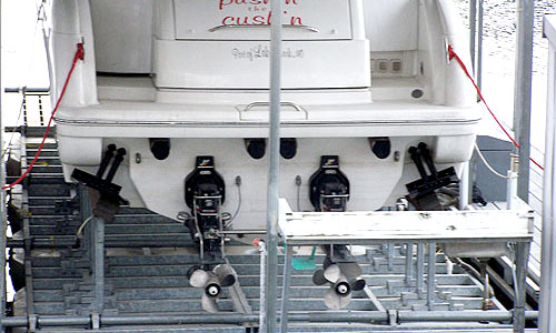 White boat on a boat lift econo lift