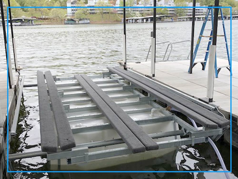 Boat Lift 6,500 lbs. Econo Lift