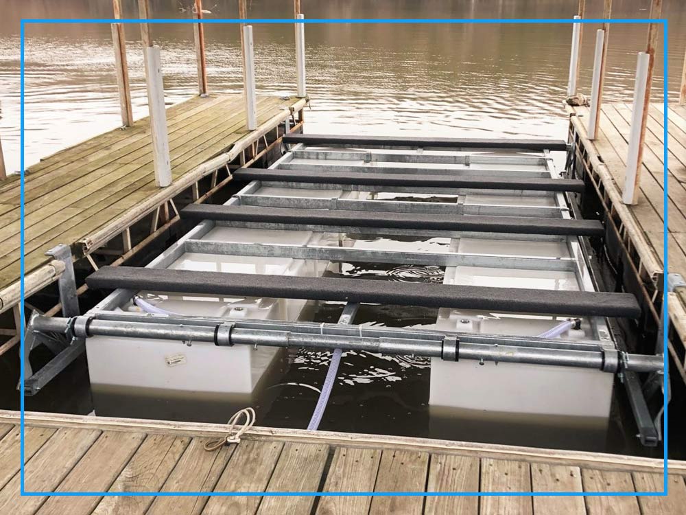 shallow water boat lift 4500 HDBSW 1